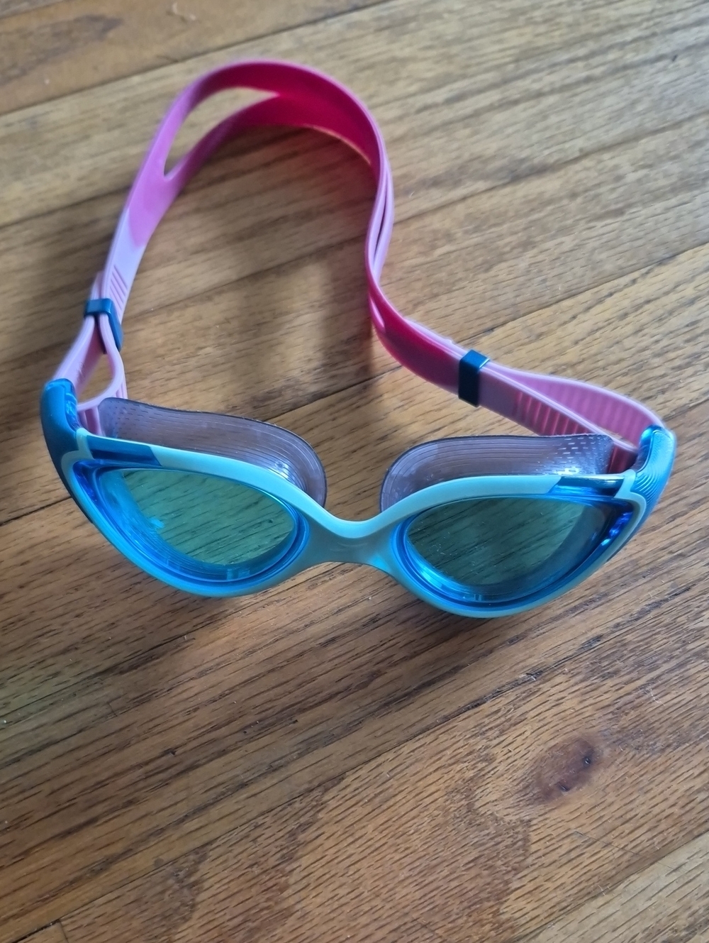 Pink and Aqua Speedo Goggles - Comfortable Adjustable Strap